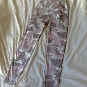 Workout leggings🤍